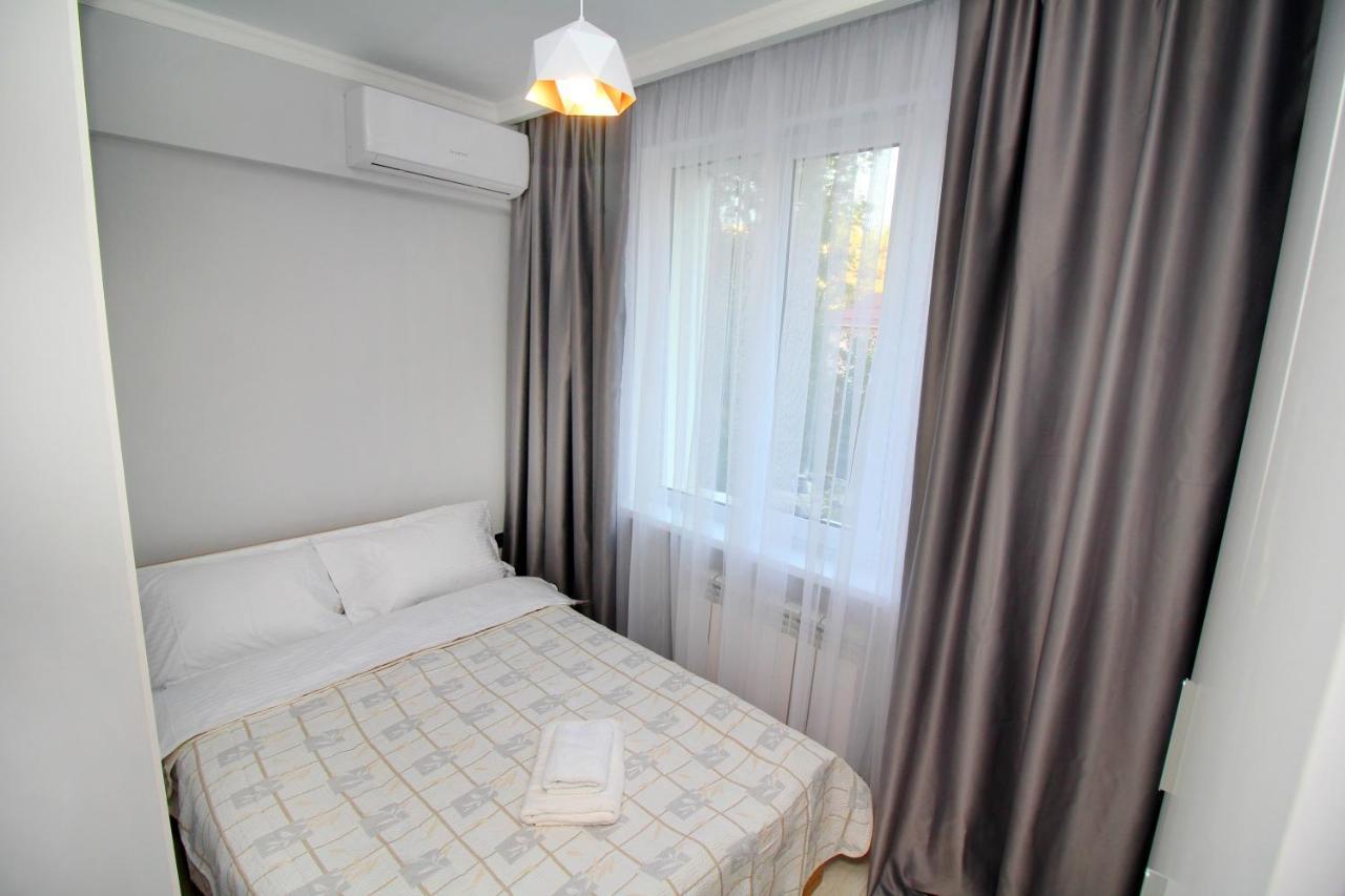 Cozy Studio In The Best Area! 5 Alma-Ata Buitenkant foto